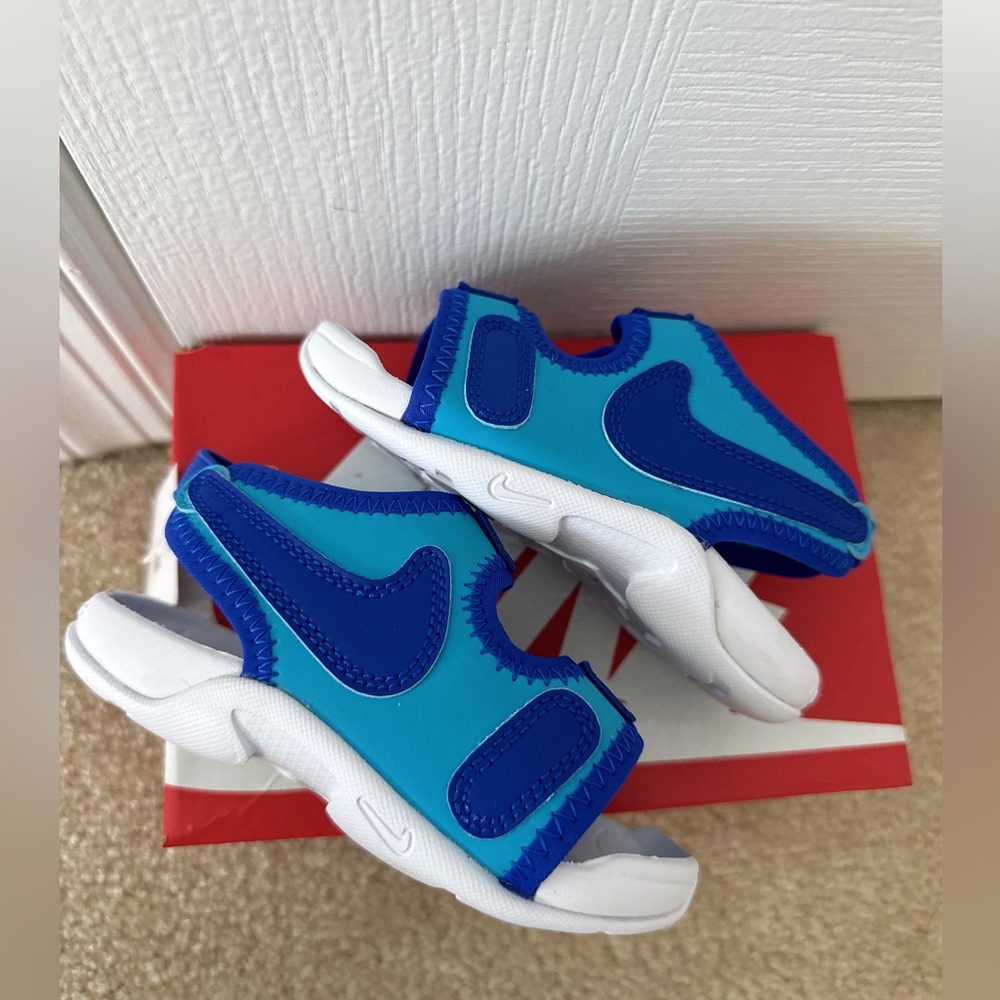 Nike baby/toddler slide sandals